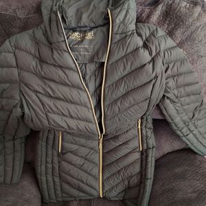 Micheal kors puffer jacket